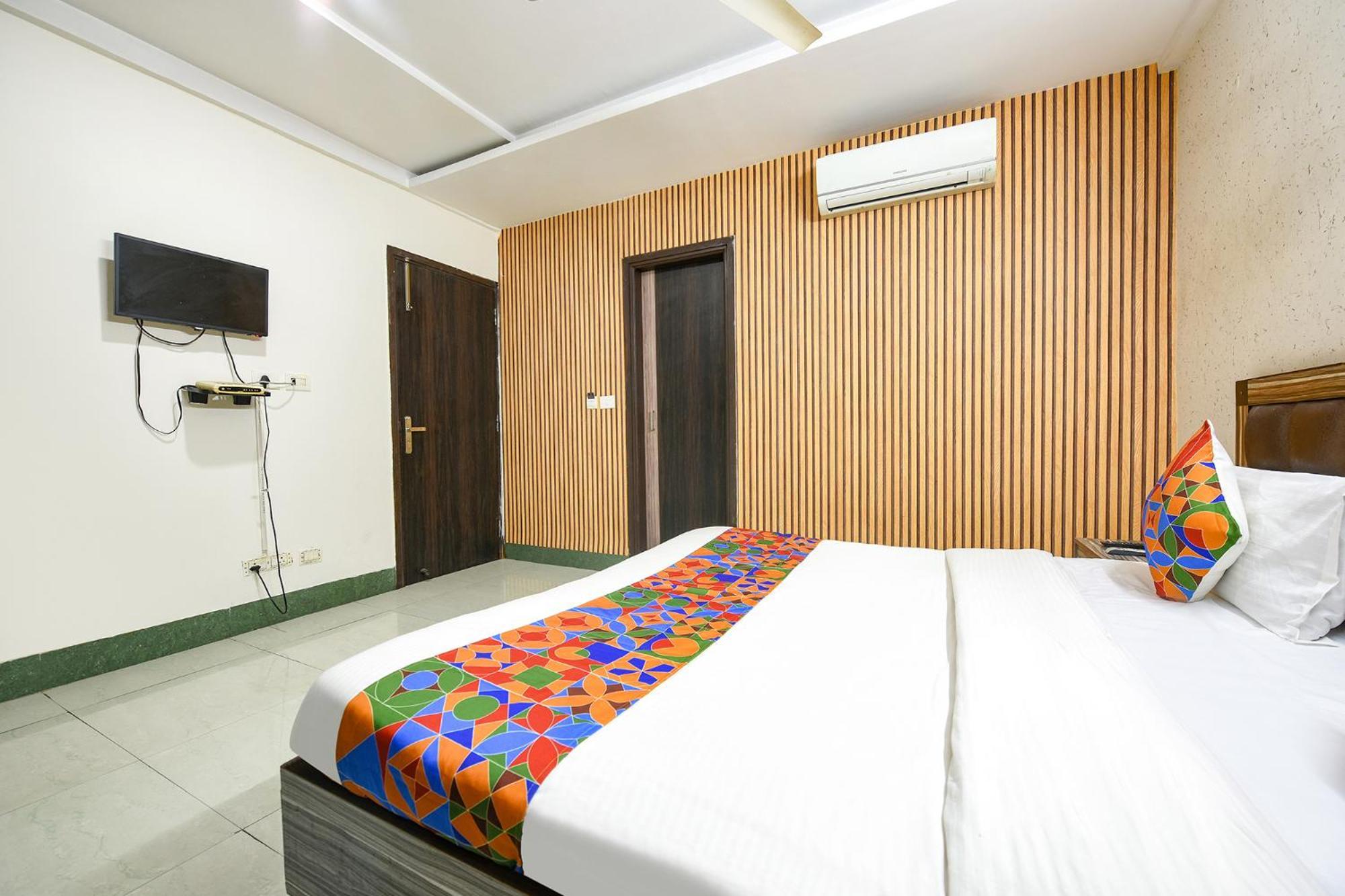 Fabhotel Ess Pee Grand Mohali Exterior foto